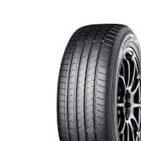 225/60R18 100V Yokohama Advan V61