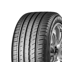 245/45R18 100W Yokohama BluEarth Gt Ae51