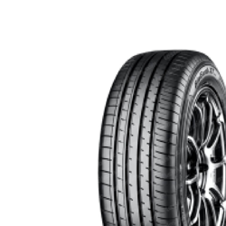 215/55R18 95V Yokohama BluEarth-Xt Ae61