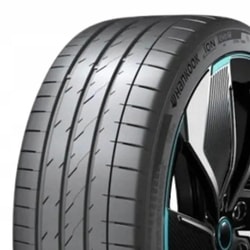 225/40R18 92Y XL Hankook iON Evo R IK31 *