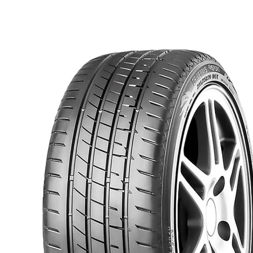 Pirelli powergy 235 45 r18 98y